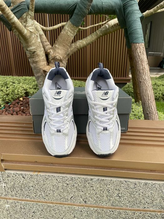 New Balance 530 White Silver Metallic R.37