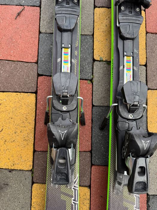 лижі Atomic Vario Carbon (модель з серії Vario Series)