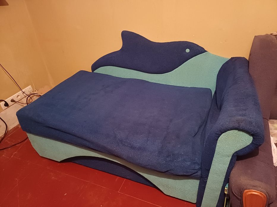 Б/у Диван дитячий Дельфiн (правий)