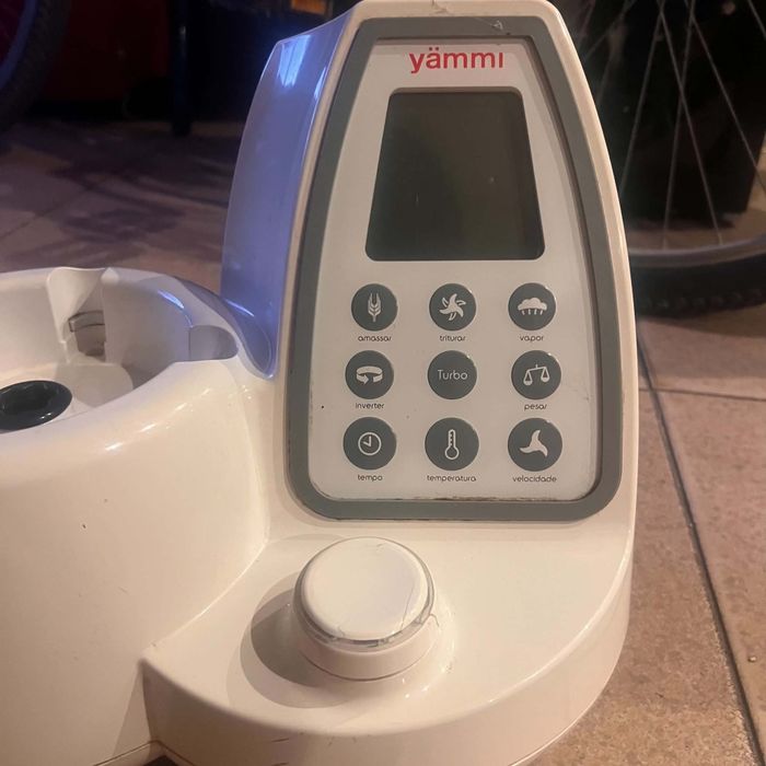 Vendo rebot de cozinha Yammi