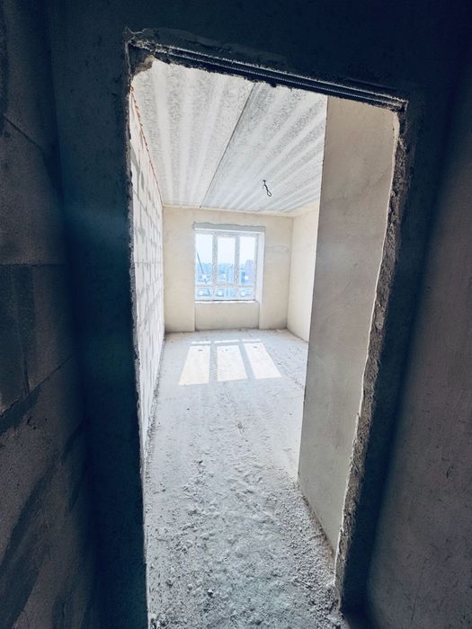 3-кімнатна квартира з великою кухнею 23 кв м новобудова