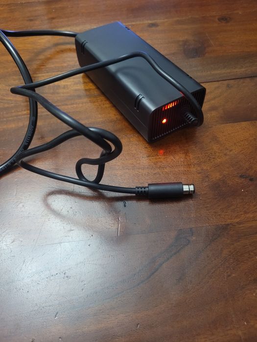 Xbox 360 Power Adapter64354254899457121