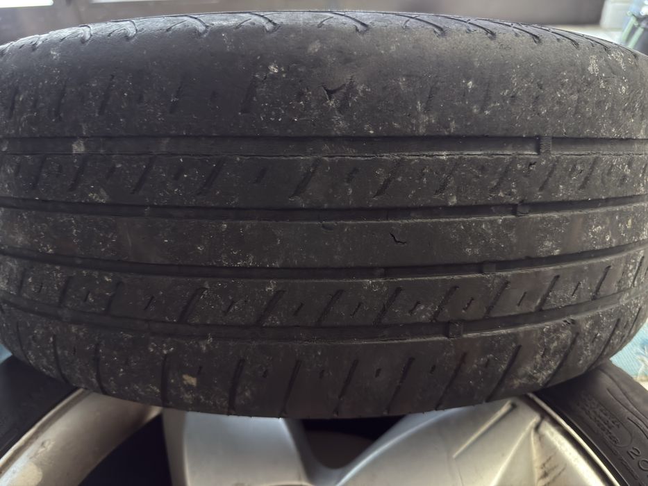 Jogo de 4 Jantes Especiais Renault 16” (Furação 4x100) com Pneus 205/55 R16