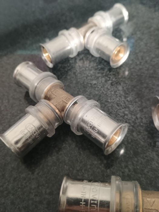 Trójnik Wavin Tigris M5 16