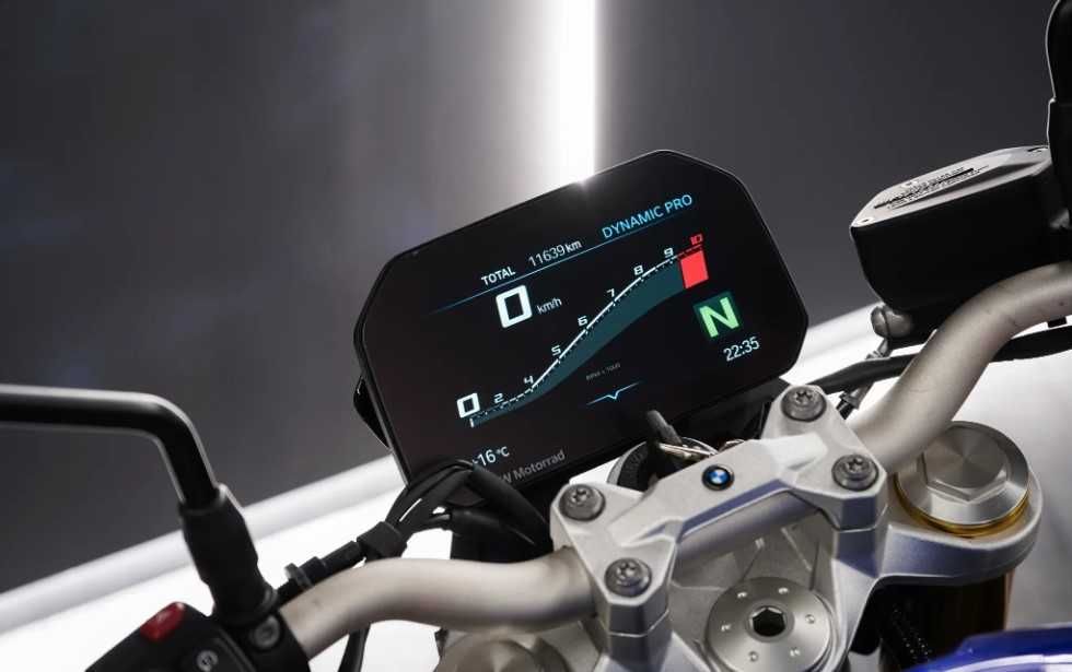 BMW f900r de 2023