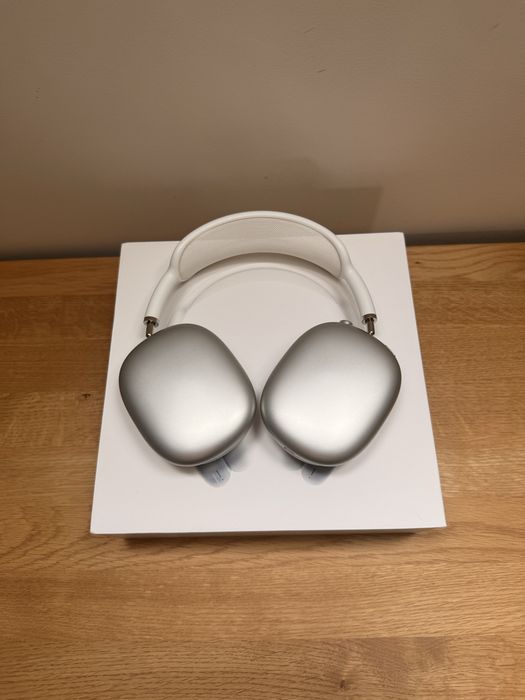 Airpods Max  |  Srebrne
