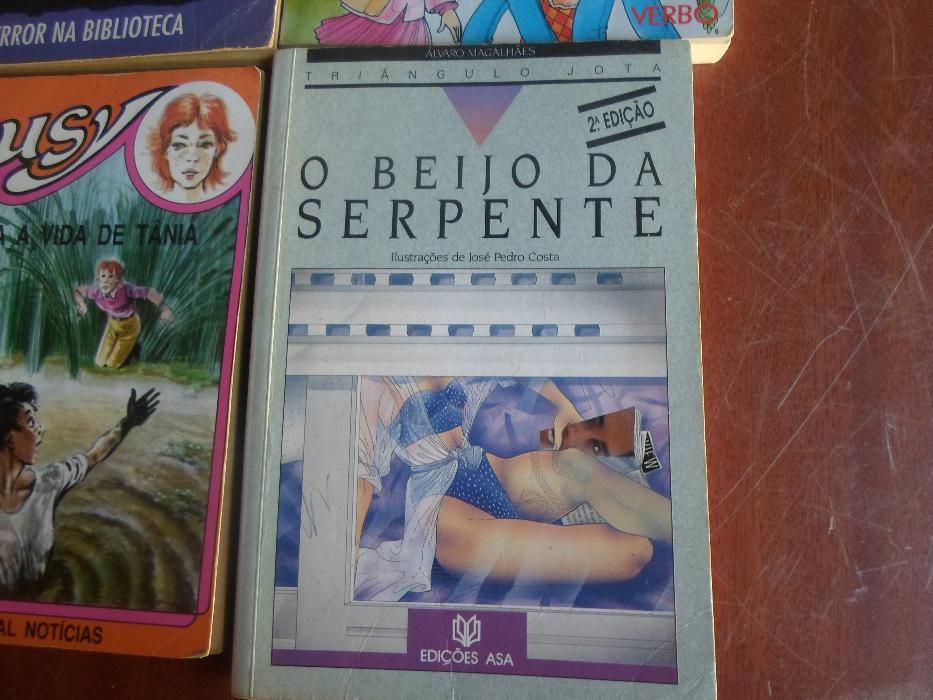 4 livros de aventura em bom estado
