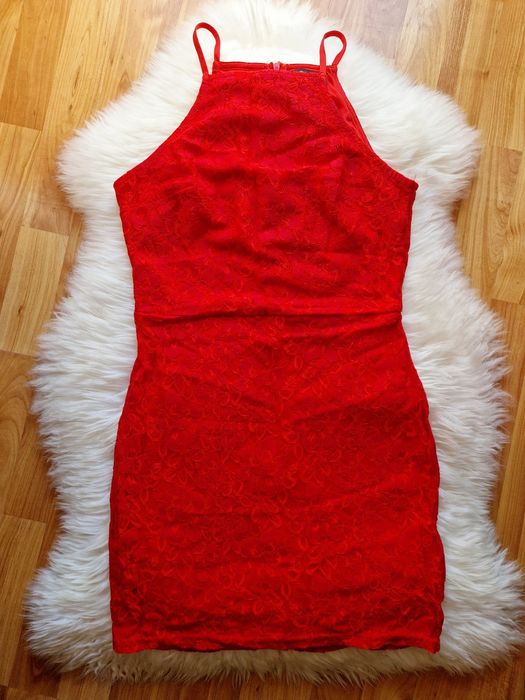 Sexy sukienka mini koronkowa z dekoltem halter Cena Ostateczna