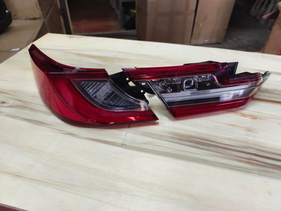 Подрамник двигателя Toyota Camry 80  двери капот бампер крылья фары