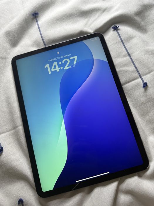 Ipad pro 11 2.ª geraçao + acessorios