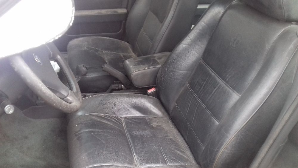 Alfa Romeo 164 - peças.