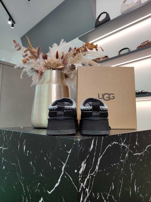 Черевики UGG Tazz Slipper Black