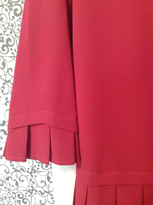 Новое. 52-54 р. 350 гр.