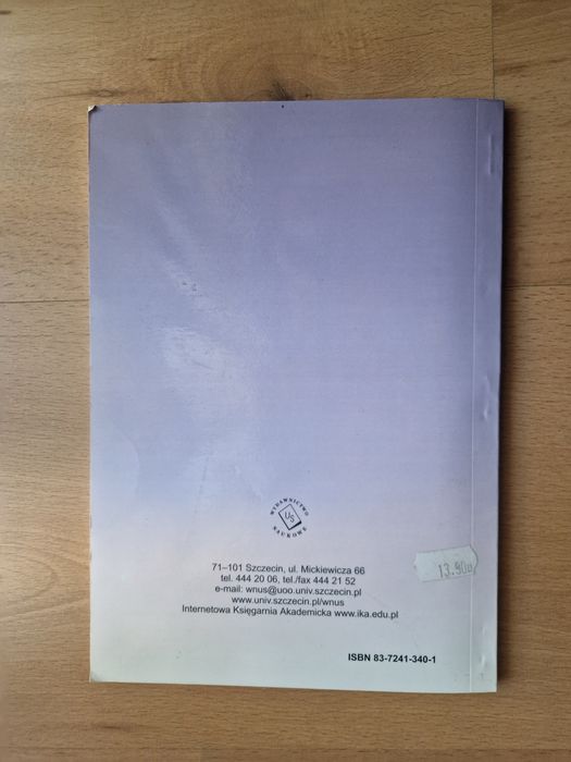 Ekonomika usług - Anna Tokarz