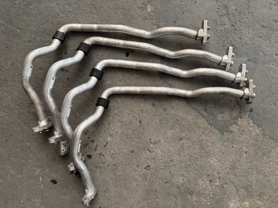 BMW iX Трубка кондиціонера 64505A28911