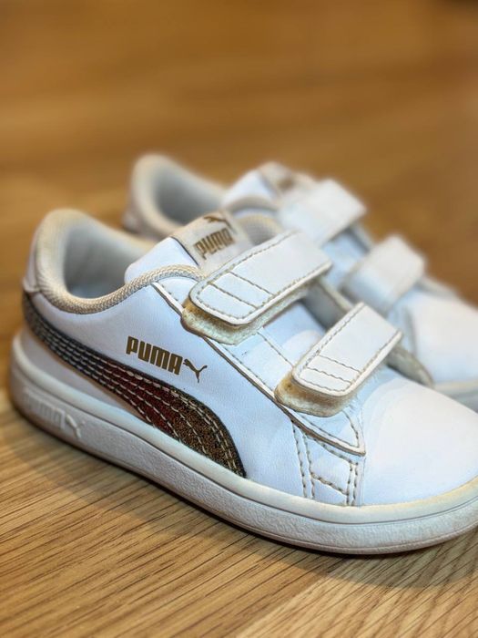 Дитяче взуття на дівчинку