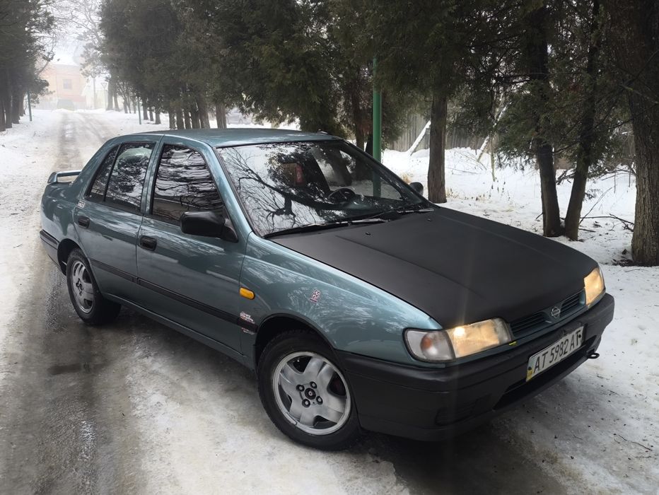 Nissan Sunny 1.4 Ланц бензин 1995 року Нісанн Санні в хорошому стані