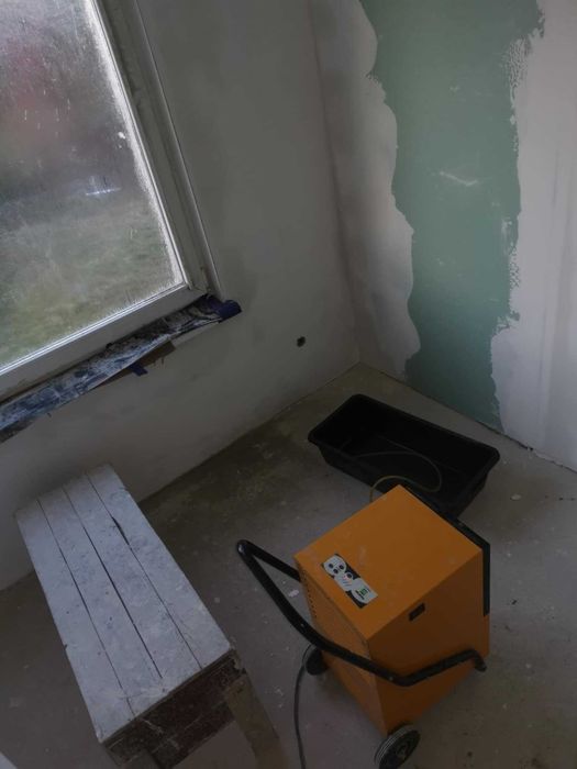 Wynajem Osuszacz Powietrza -osuszanie budynków,mieszkań,Ozonowanie