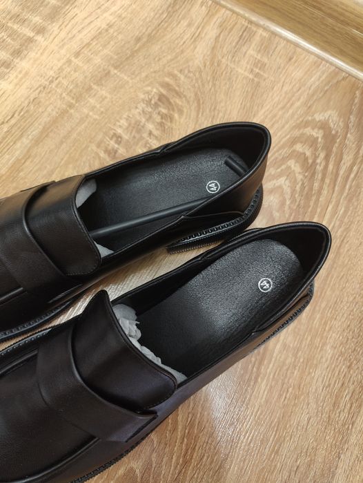 Лофери жіночі анатомічні 41