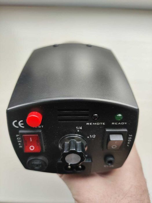 Фотоспалахи Falcon Eyes 4 штуки