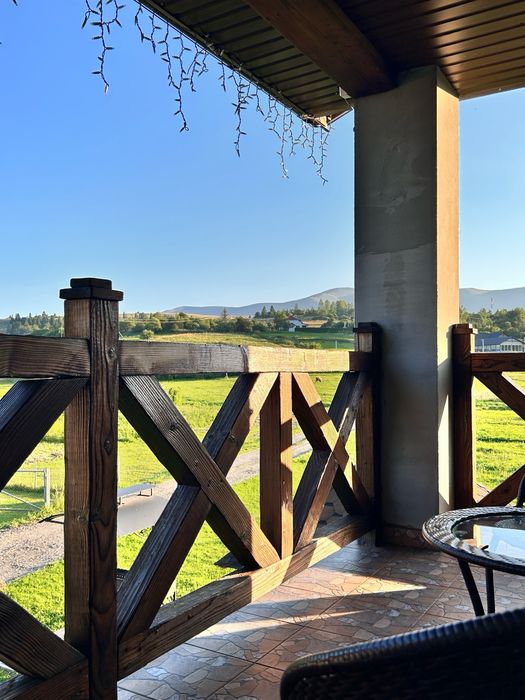 Відпочинок в Карпатах Пилипець Котедж Карпатські Зорі Оренда подобово