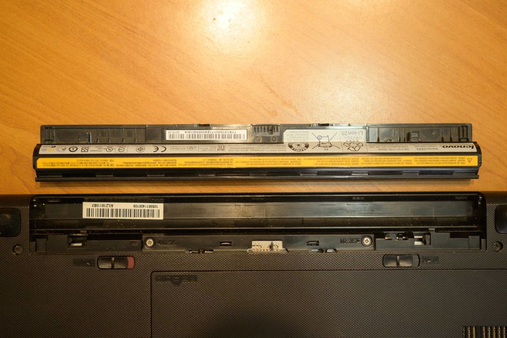 Lenovo Z70-80 | 17" | i7 | 8GB RAM | 128+256 SSD