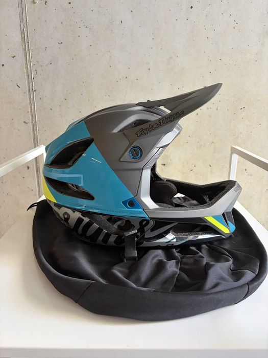 Capacete integral bicicleta Troy Lee Designs com saco