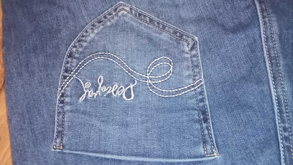 Jeansy Desigual rurki slim fit hafty oryginalne 42 L dżinsy modne