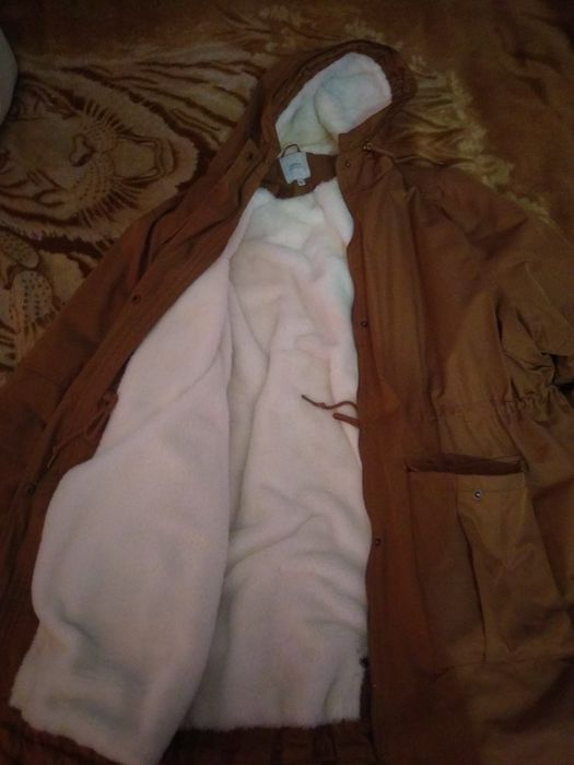 Дуже гарна і тепла