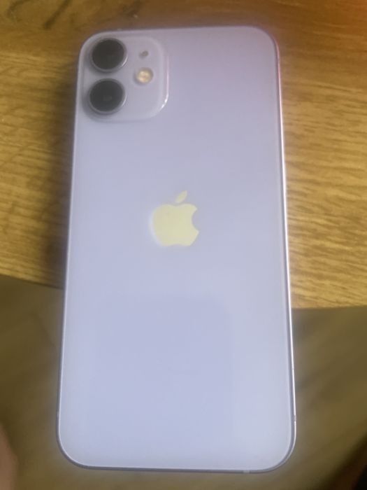 iPHONE 12 mini bateria 84%