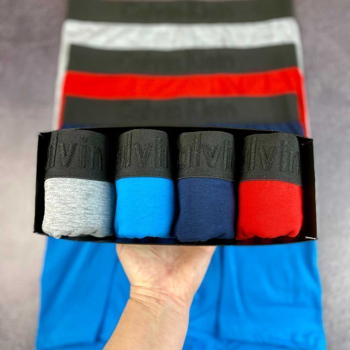 Чоловічі боксери Келвін Кляйн серія 3D. Мужские трусы/белье.