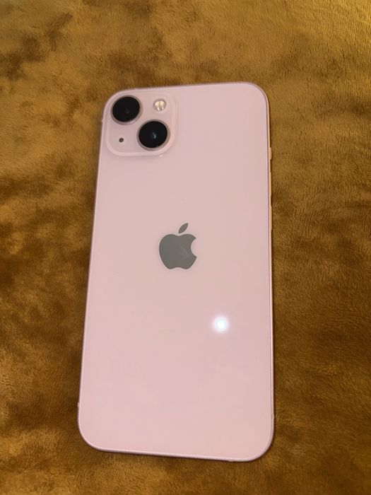 Iphone 13  Różowy