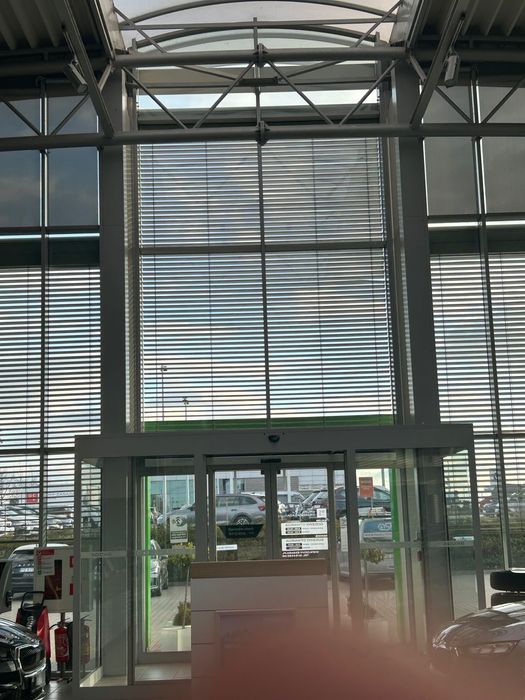 Mycie paneli fotowoltaicznych i powierzchni szklanych