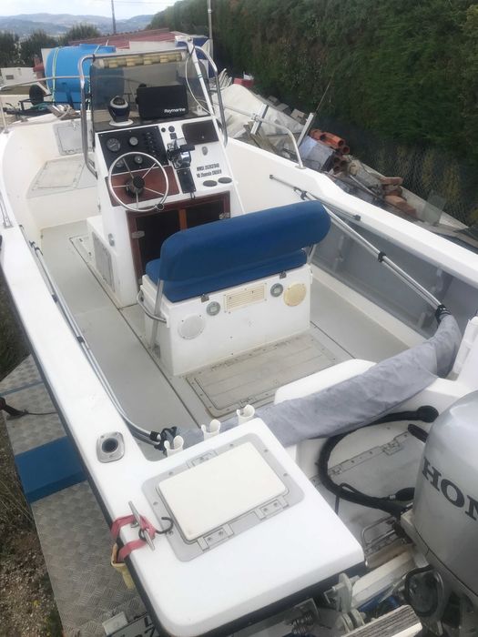 barco lancha reefrunner