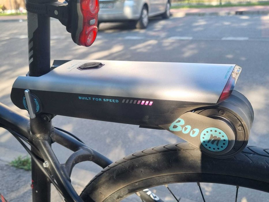 P.WHEEL Przenośny silnik do konwersji roweru na elektryczny