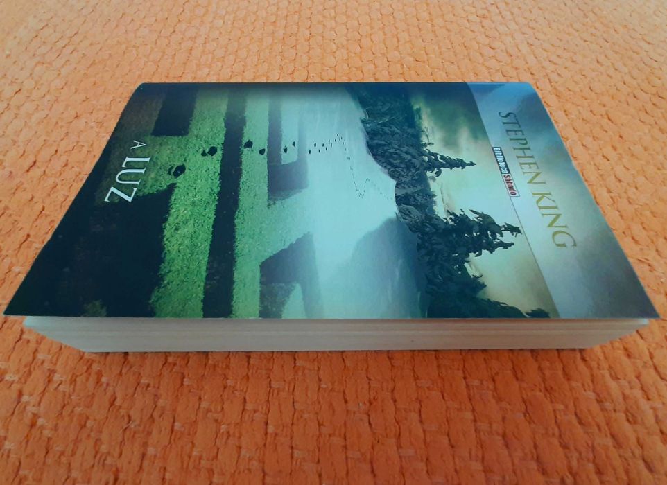Livro "A Luz"- Stephen King (Portes Incluídos)
