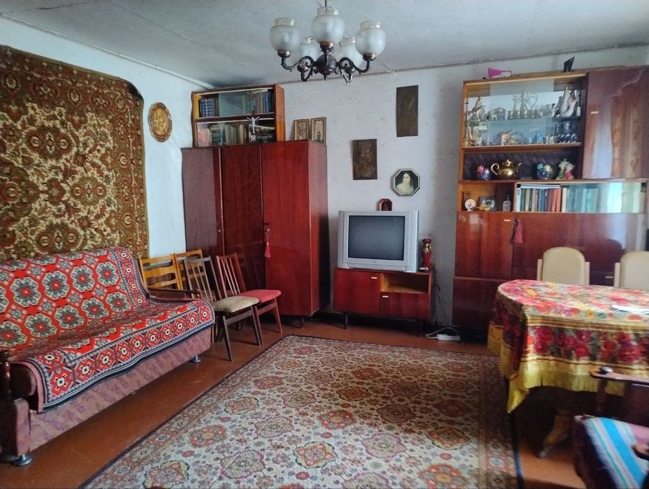 Продам частину будинку , район Глобала