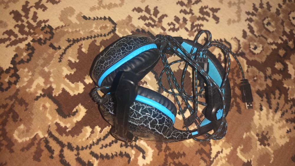 FURY słuchawki gamingowe LED mikrofon mocne basy