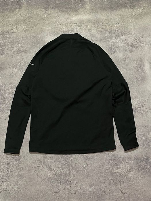 Спортивная кофта Nike