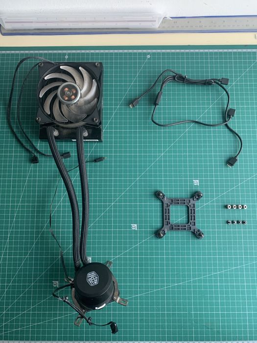 Cooler Master - Masterliquid 120mm intel CPU water cooler