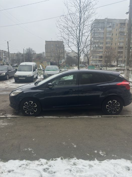 Ford Focus 2014 VIN WF0KXXGCBKEY06099 фото оголошення 3 з 8