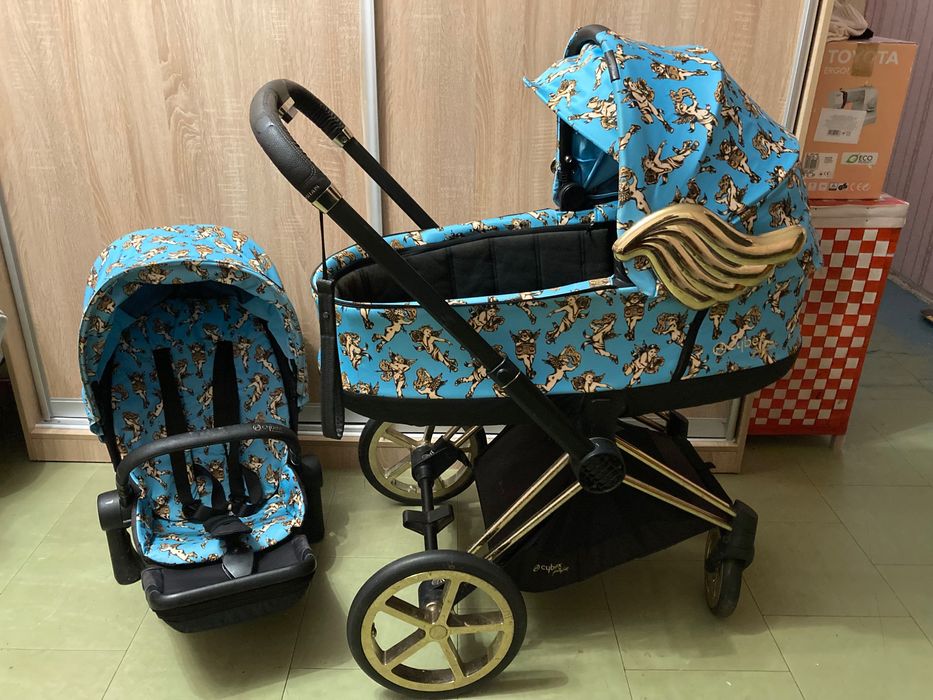 Cybex Priam Jeremy Scott коляска 2в1
