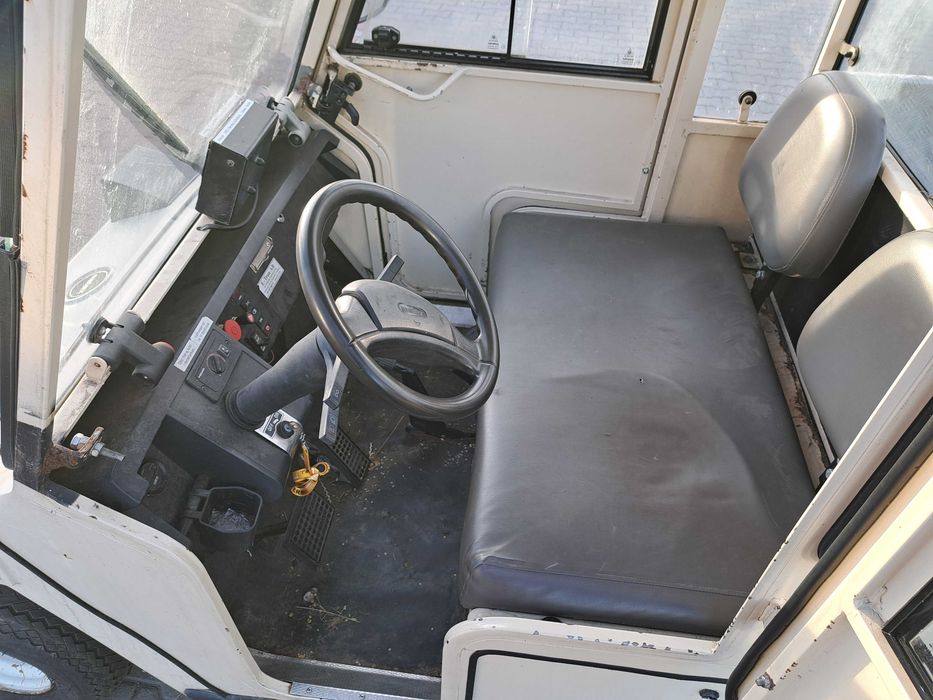Pojazd wózek elektryczny Melex 667