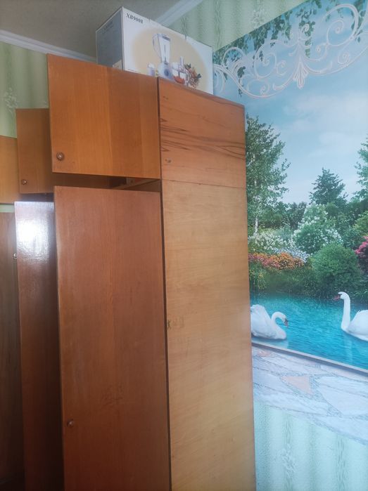 Шкаф з трюмо,стан