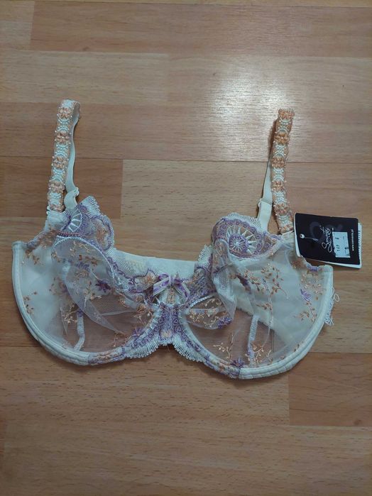 Biustonosz Samanta model A122 rozmiar 70F - NOWY