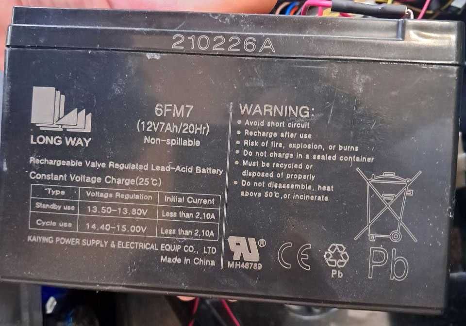 Дитячий електромобіль Jeep Wrangler Bambi M 3237EBLR-2-3, 4×4