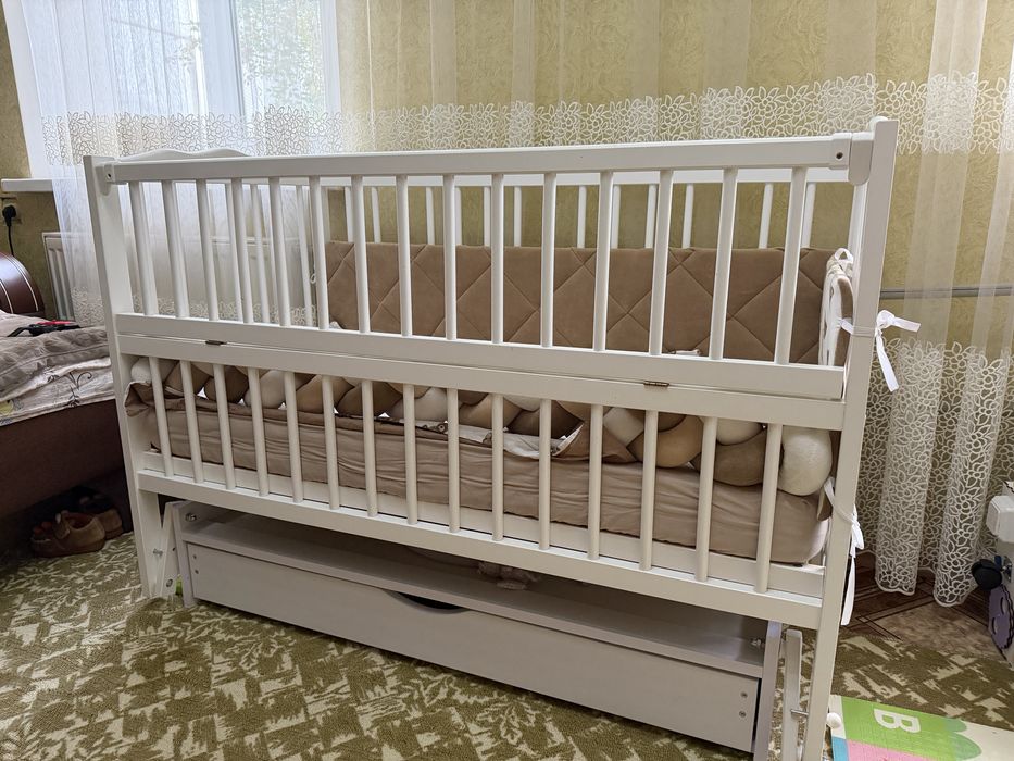 Продам дитяче ліжечко