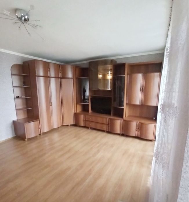 ДЕРЖПРОГРАМИ . Продаж 3-кв м. Бориспіль Центр міста 73 кв.м з МЕБЛЯМИ та ТЕХНІКОЮ