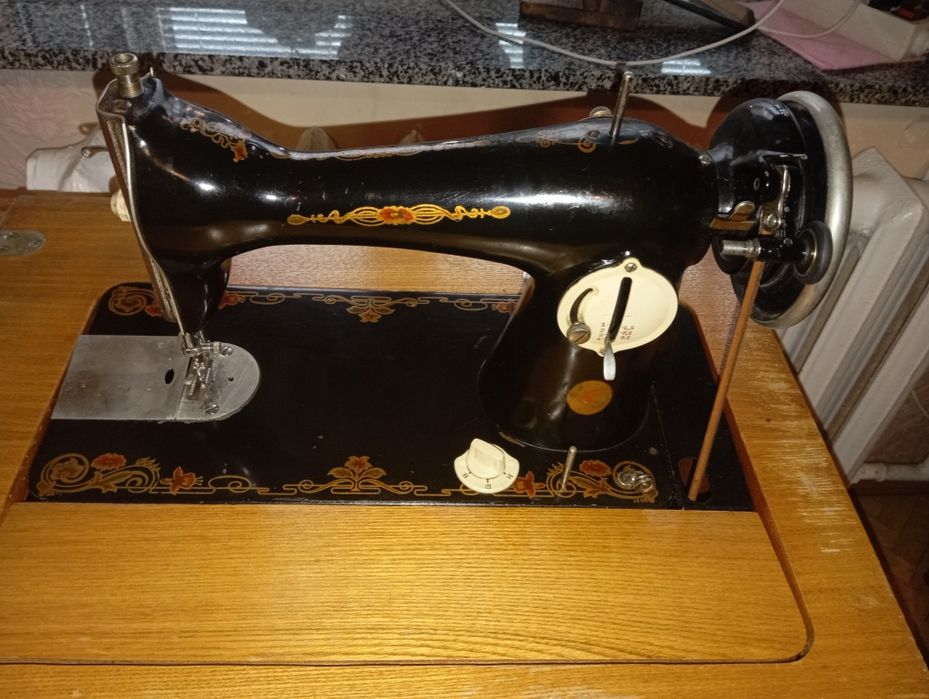 Швейна машинка ПМЗ