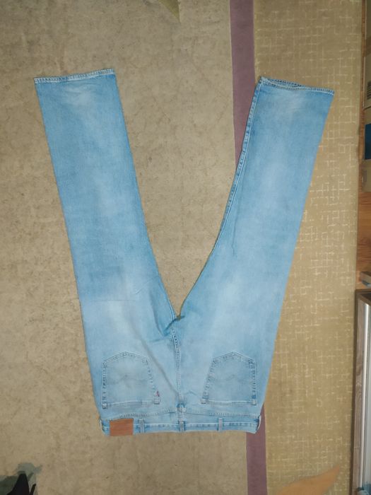 Джинси Levi's 501